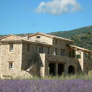 Les Du Mas De Champaugier Reilhanette